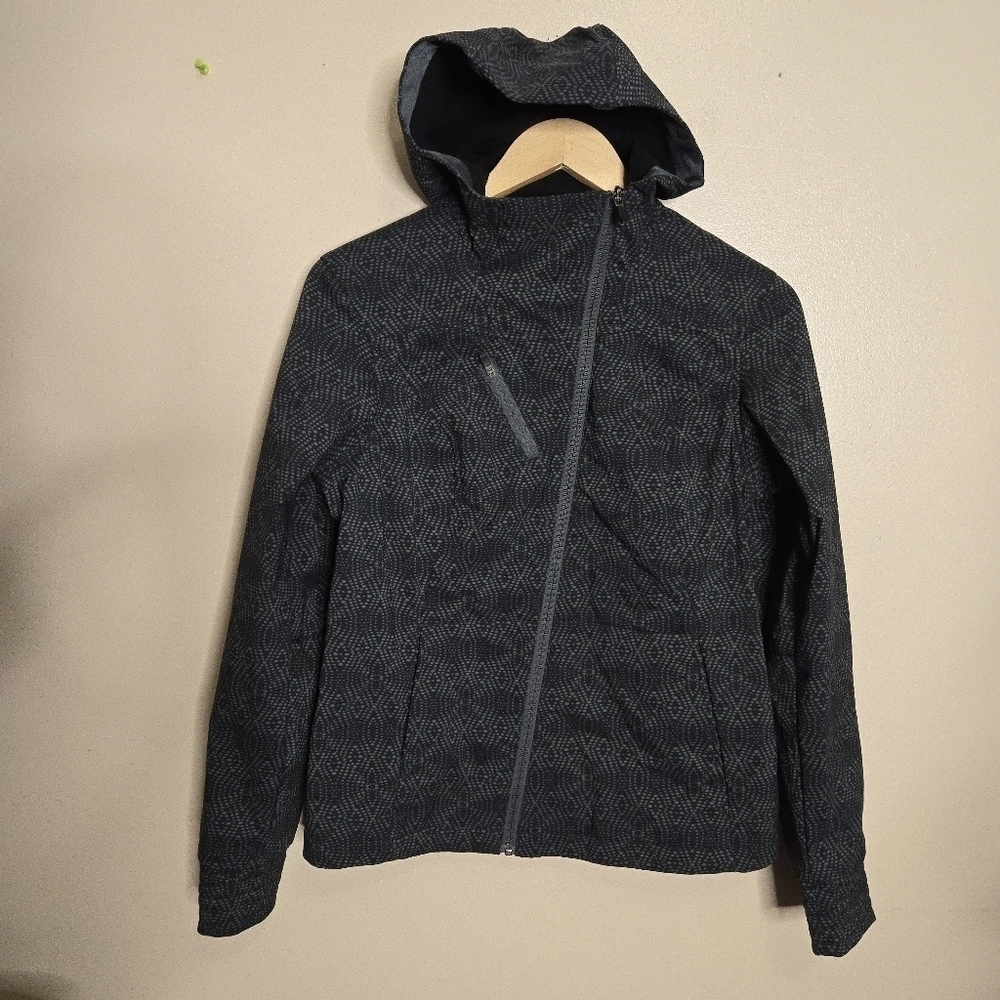 Columbia Soft Shell Diamond Print Black Asymmetric Zipper Hooded Jacket